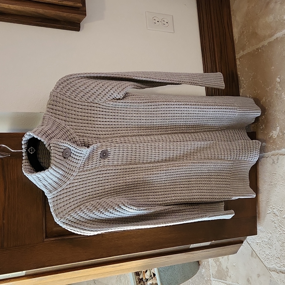 Grey sweater